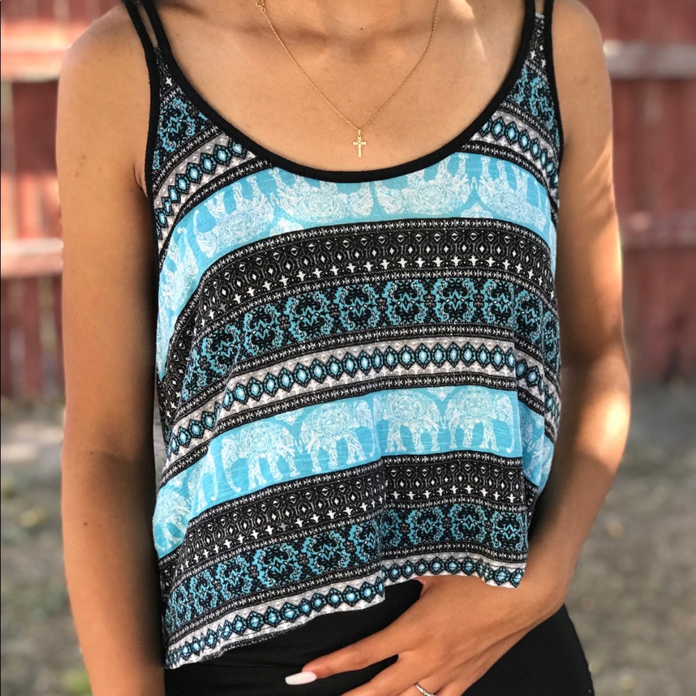 Blue patterned top